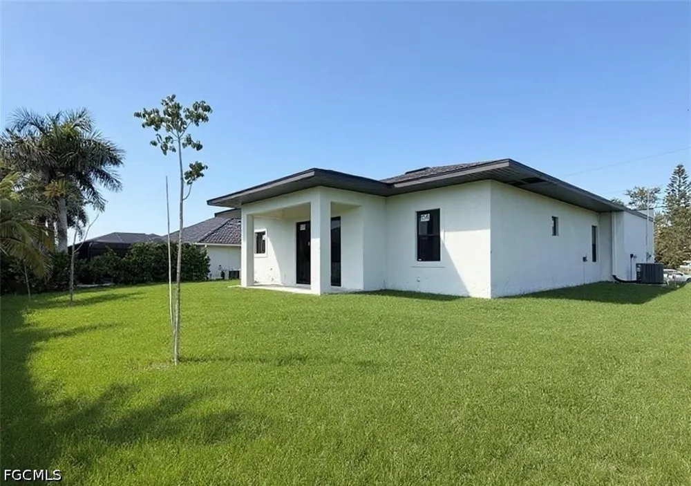 NW 20th Terrace Cape Coral, FL 33993