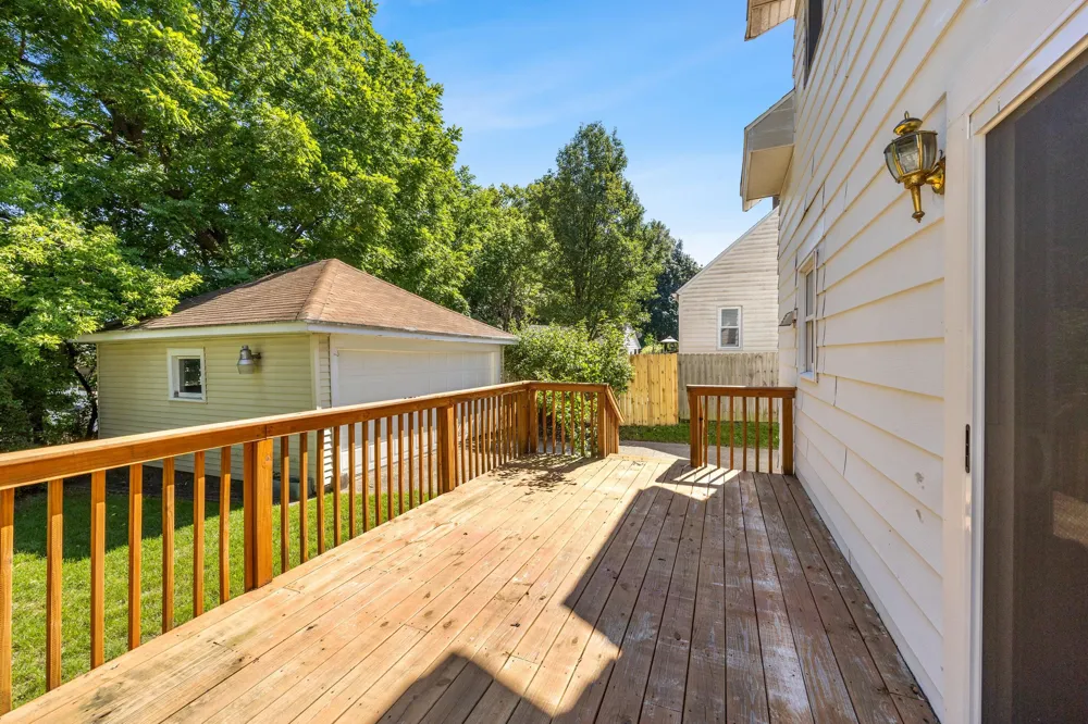 946 Frederick Avenue NW Grand Rapids, MI 49504