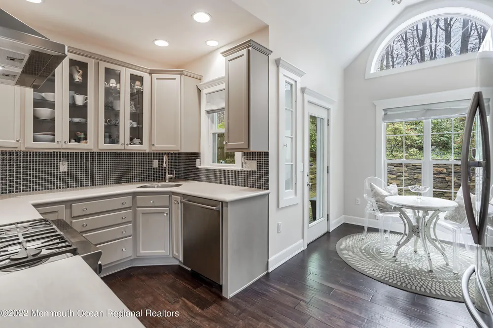 28 Twinlights Terrace Highlands, NJ 07732