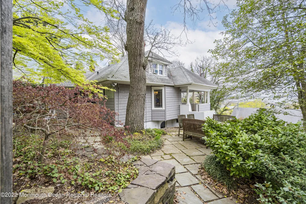 28 Twinlights Terrace Highlands, NJ 07732