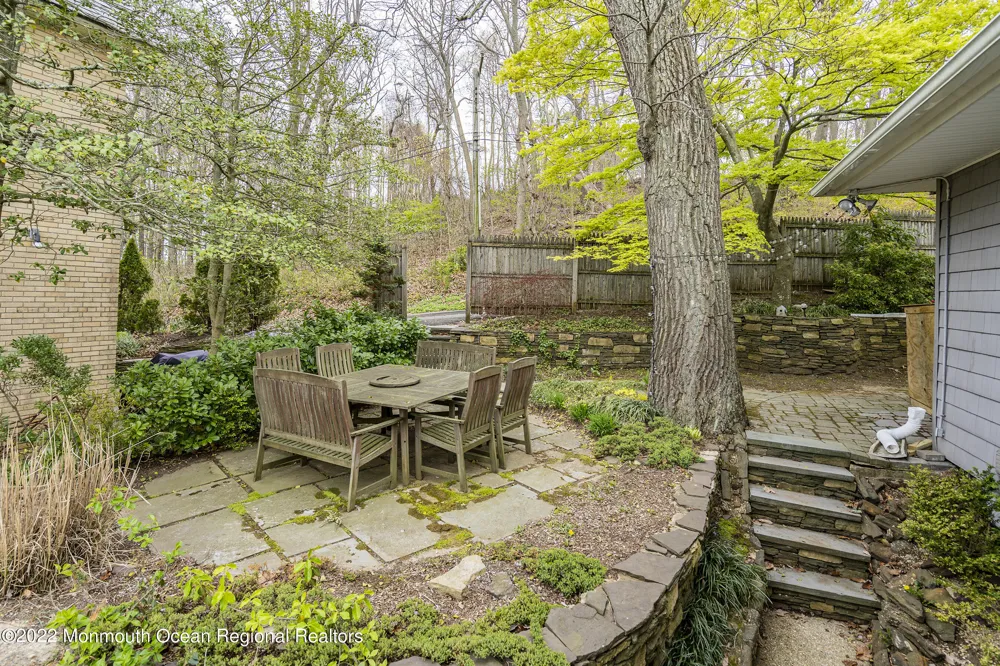 28 Twinlights Terrace Highlands, NJ 07732
