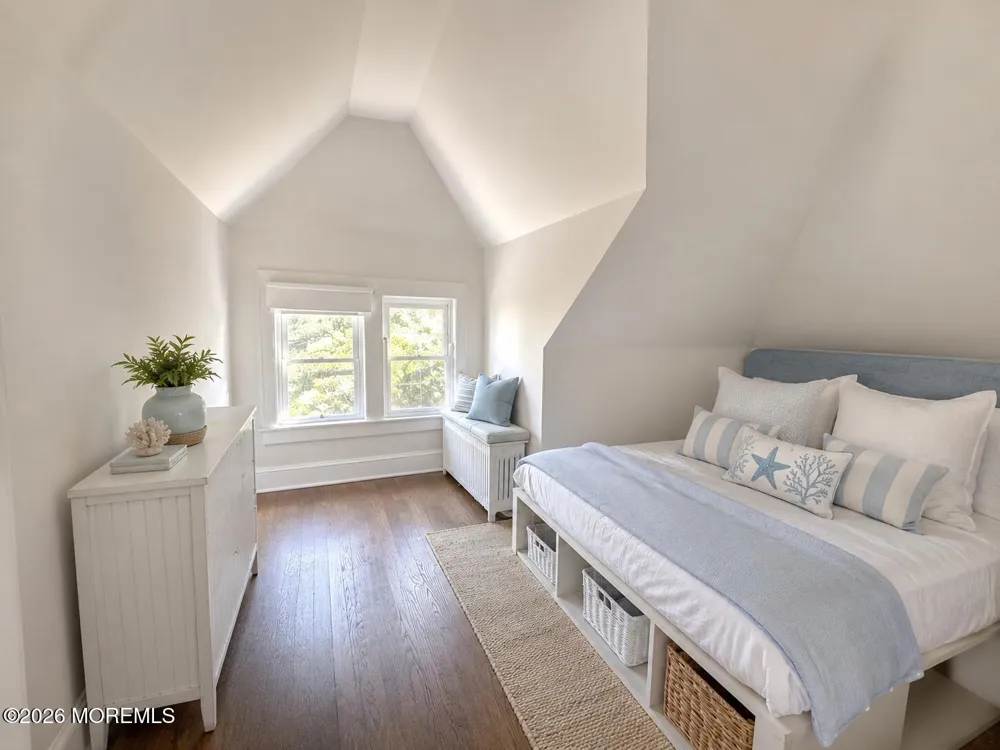 28 Twinlights Terrace Highlands, NJ 07732