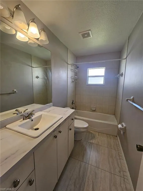 1036 SE 11th Street Cape Coral, FL 33990