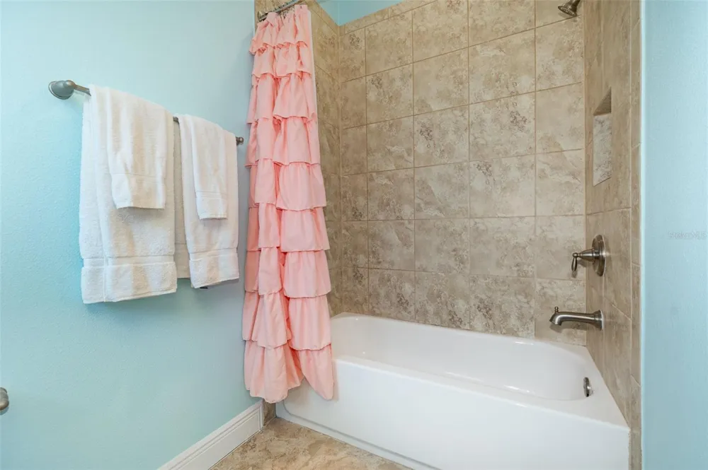 949 DESERT MOUNTAIN COURT Kissimmee, FL 34747