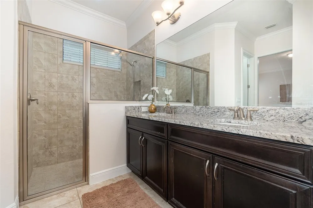 949 DESERT MOUNTAIN COURT Kissimmee, FL 34747
