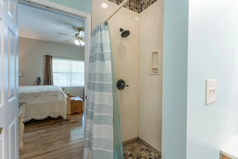 334 Avery Scroggs Rd Hayesville, NC 28904