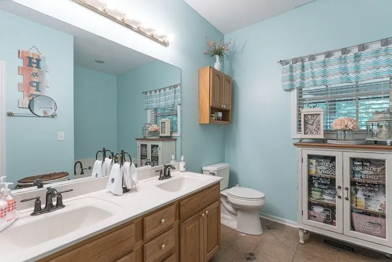 334 Avery Scroggs Rd Hayesville, NC 28904