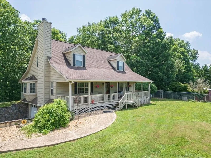 334 Avery Scroggs Rd Hayesville, NC 28904