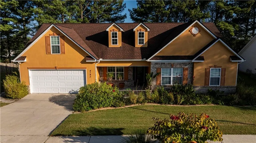 4147 Granite Falls Lane Loganville, GA 30052