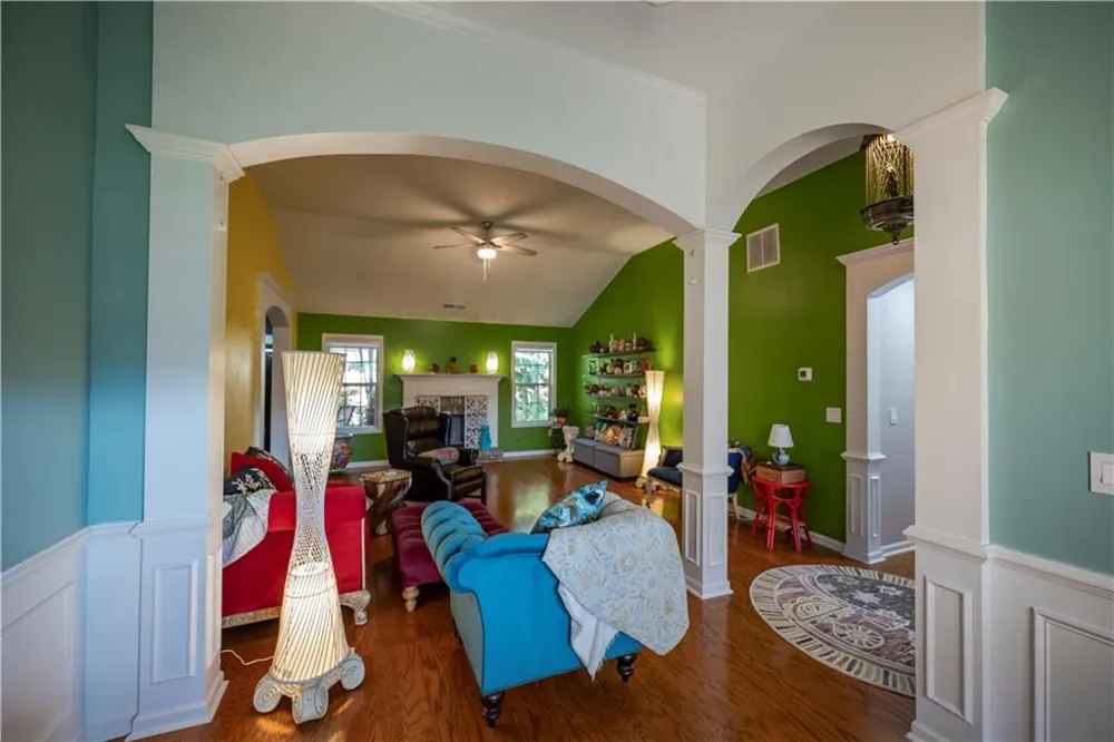 4147 Granite Falls Lane Loganville, GA 30052