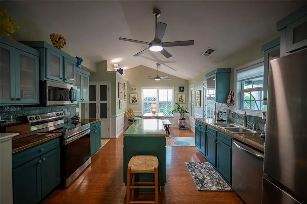 4147 Granite Falls Lane Loganville, GA 30052
