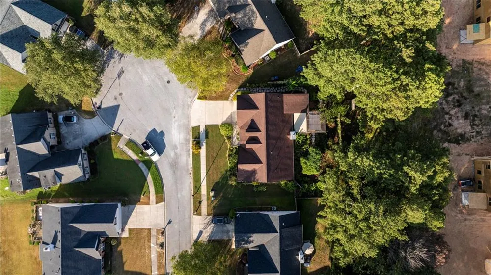 4147 Granite Falls Lane Loganville, GA 30052
