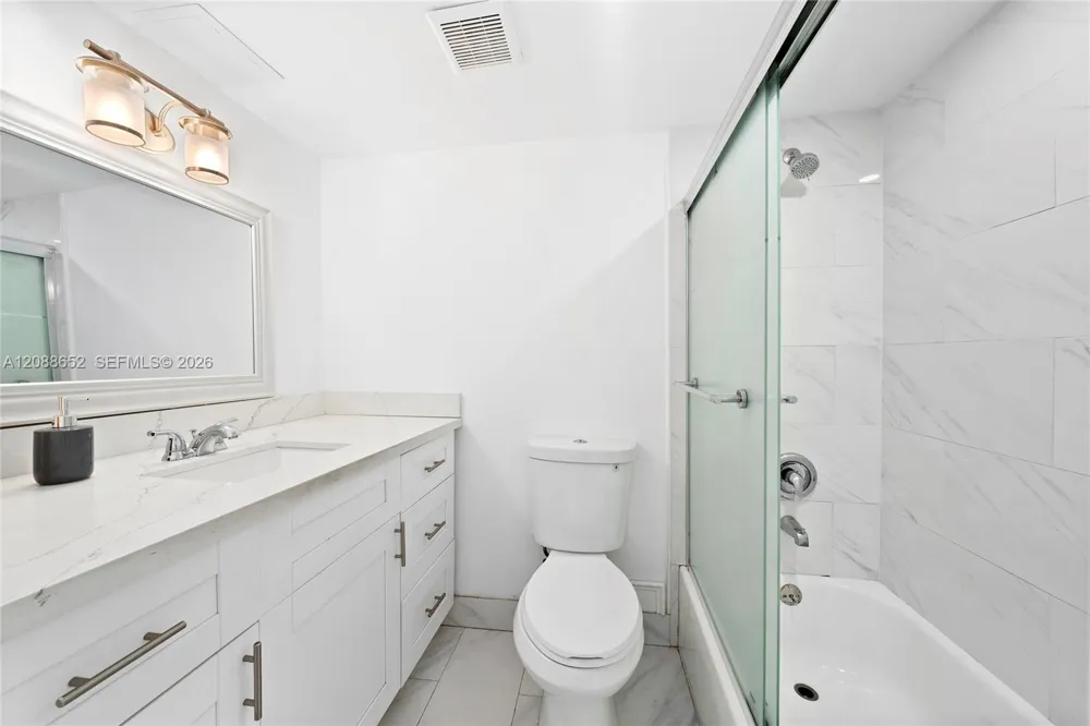 26 Diplomat Pkwy #2390 Hallandale Beach, FL 33009
