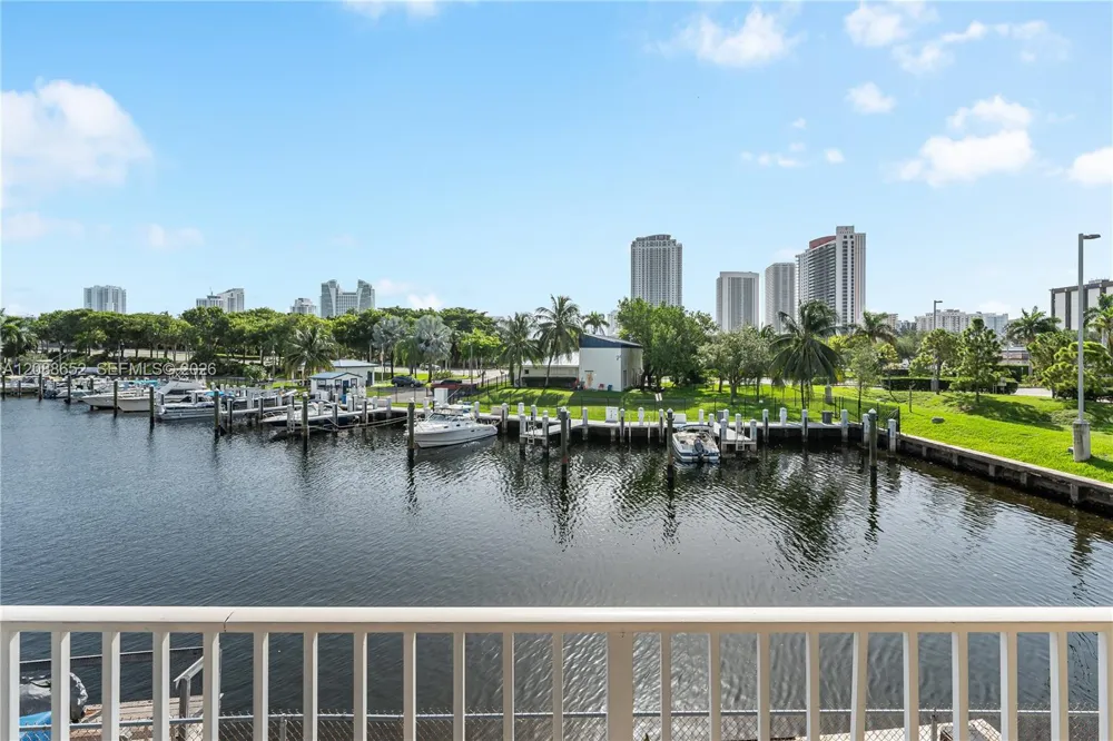 26 Diplomat Pkwy #2390 Hallandale Beach, FL 33009