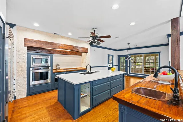 8520 ALYDAR CIR Fair Oaks Ranch, TX 78015