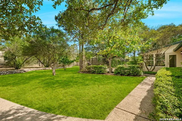 8520 ALYDAR CIR Fair Oaks Ranch, TX 78015
