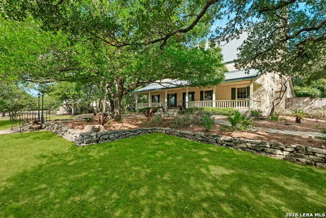8520 ALYDAR CIR Fair Oaks Ranch, TX 78015