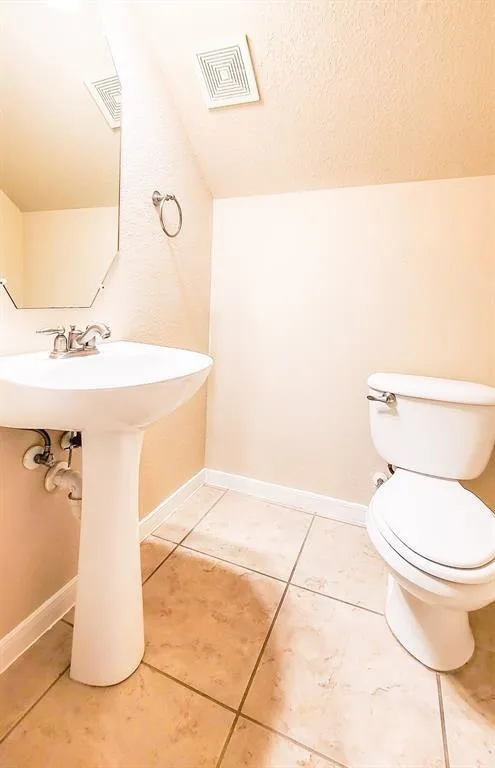 24611 Hampton Lakes Drive Katy, TX 77493