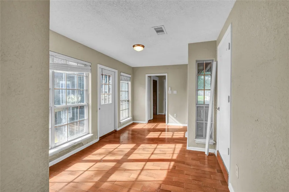 133 Nasturtium Street Lake Jackson, TX 77566