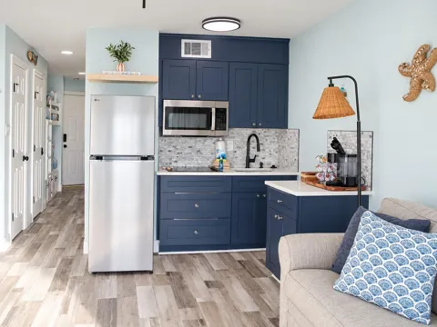 6102 Seawall Boulevard #393