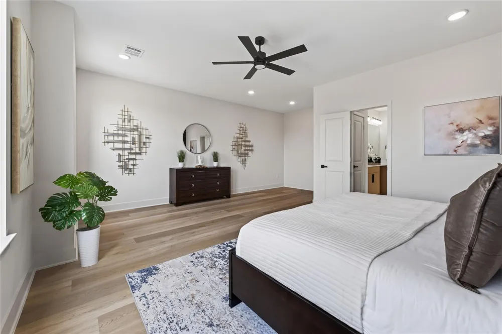 14101 Bridgeport Houston, TX 77047