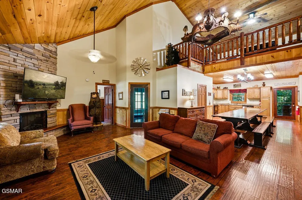 222 Amet Way #POOLINAROUND Cosby, TN 37722