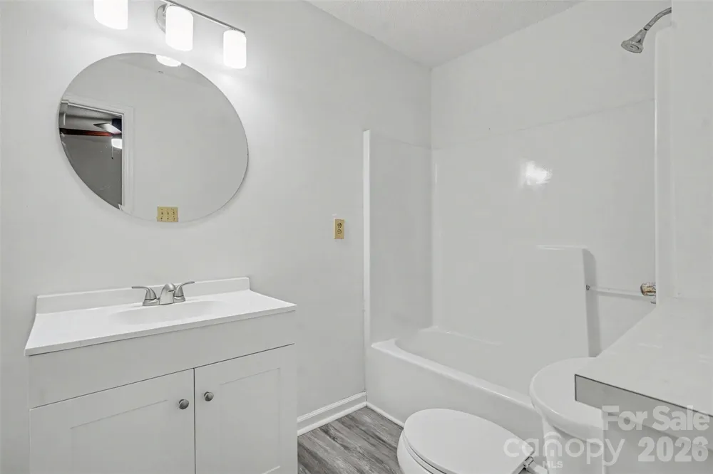 2711 Bob White Circle Wingate, NC 28174