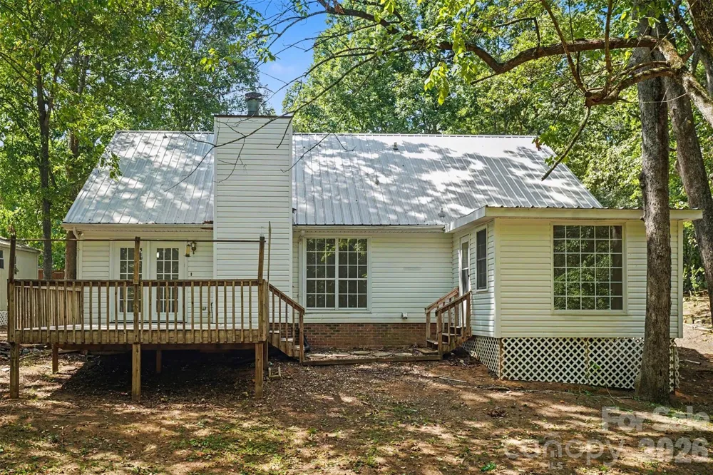 2711 Bob White Circle Wingate, NC 28174