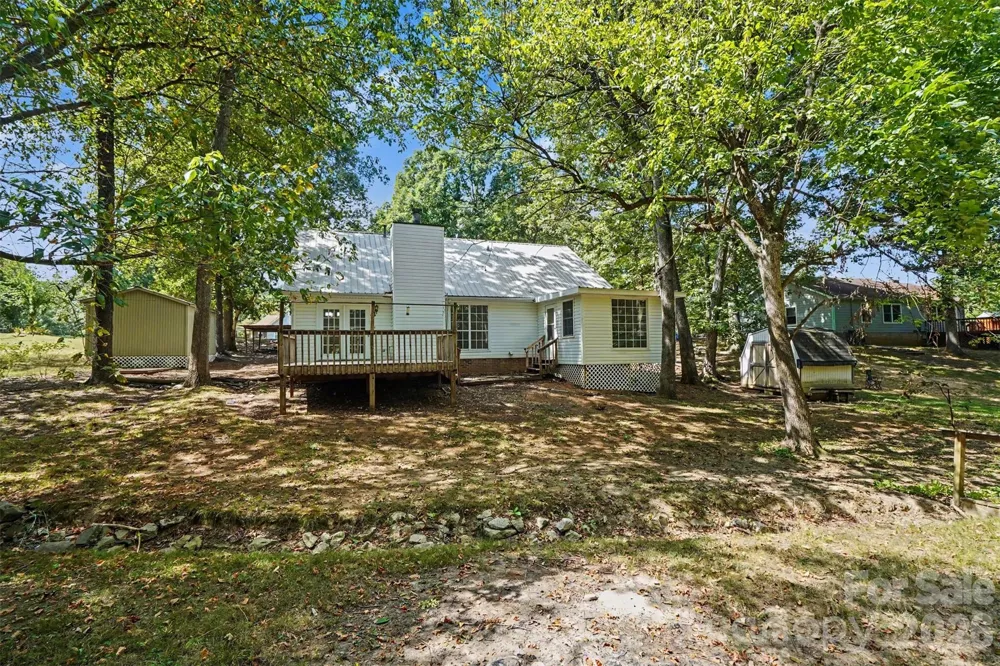 2711 Bob White Circle Wingate, NC 28174