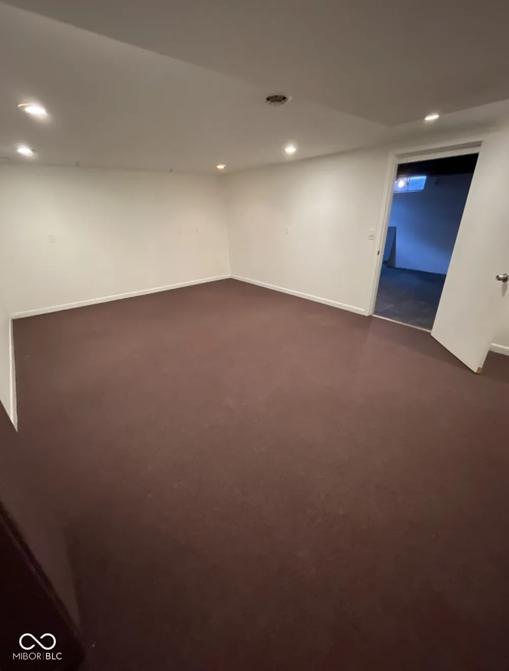 465 Manor Drive Seymour, IN 47274