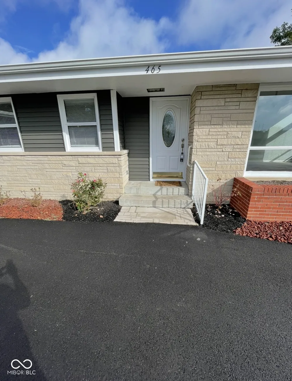 465 Manor Drive Seymour, IN 47274