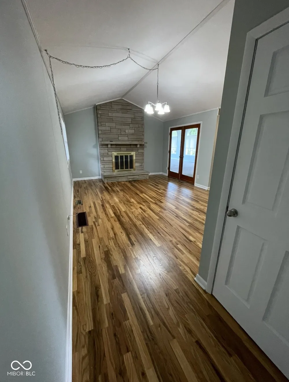 465 Manor Drive Seymour, IN 47274