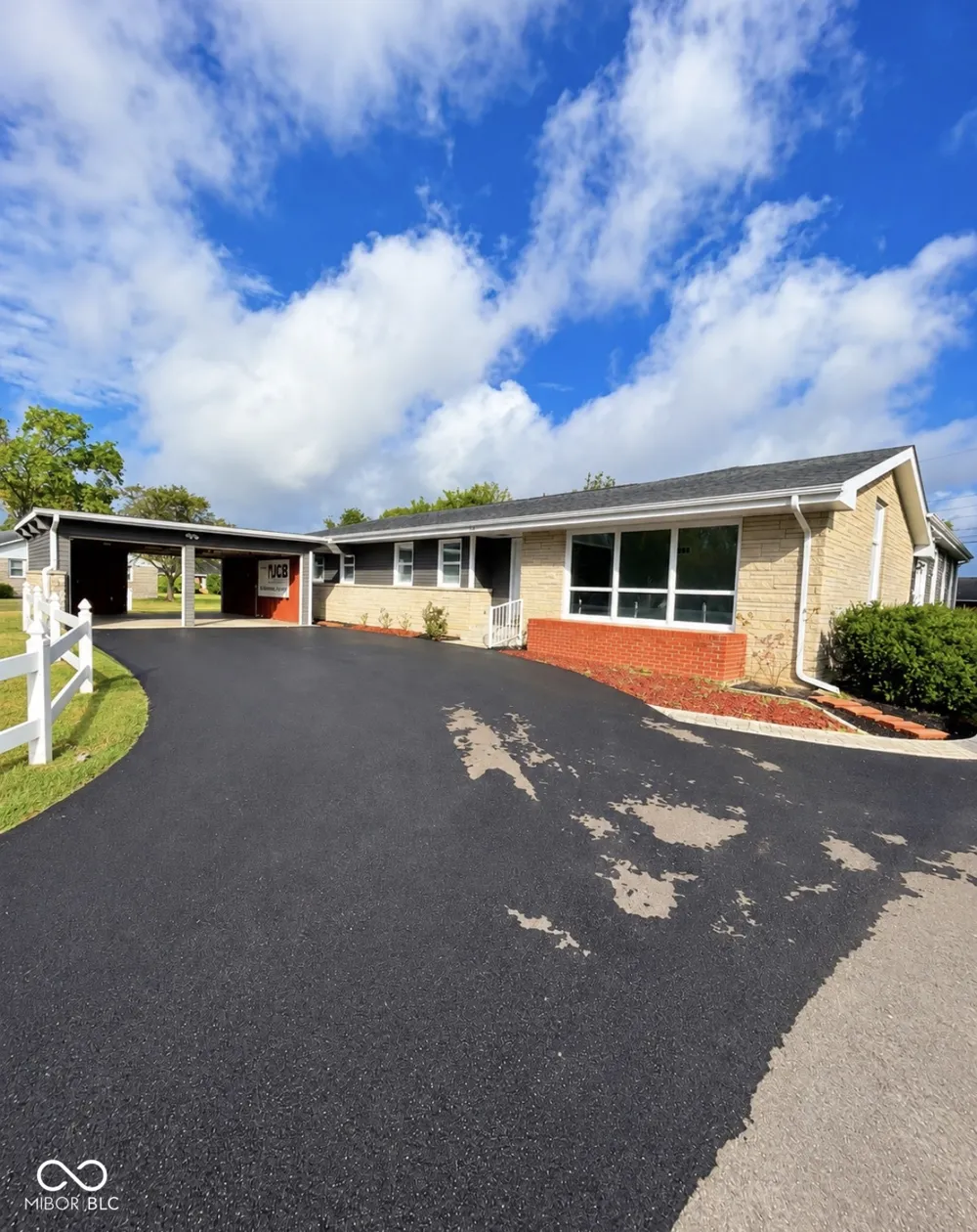 465 Manor Drive Seymour, IN 47274