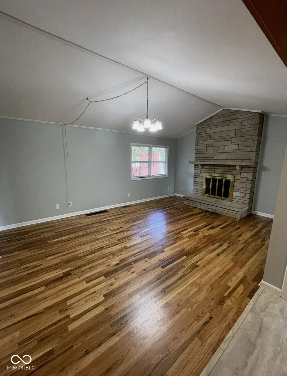 465 Manor Drive Seymour, IN 47274