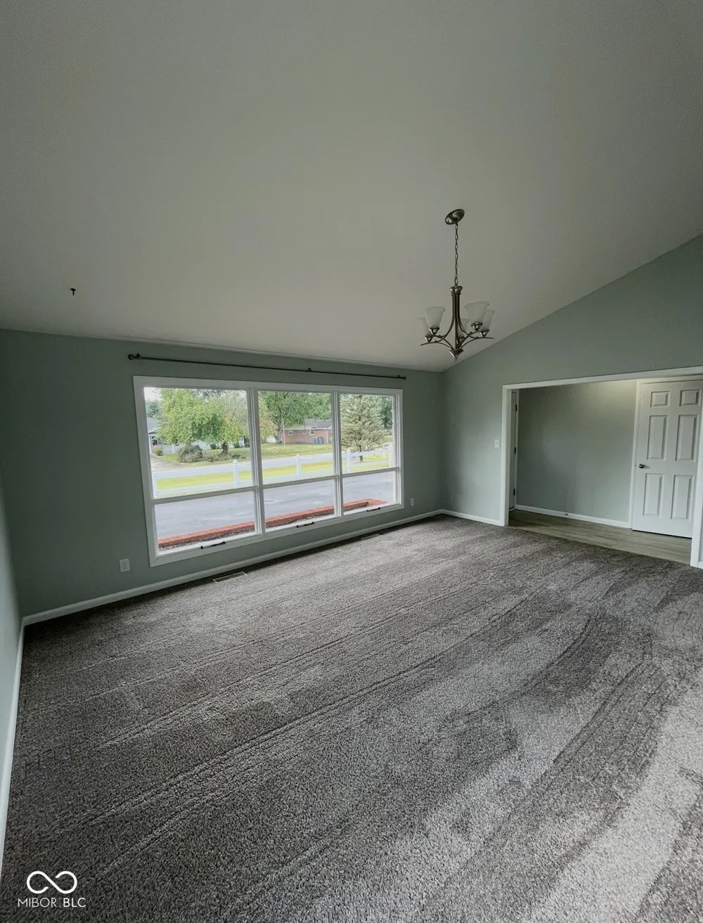 465 Manor Drive Seymour, IN 47274