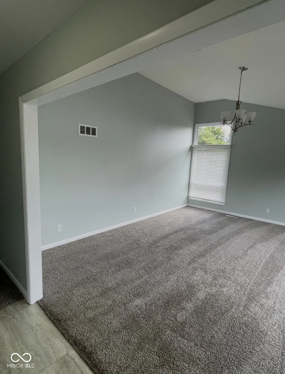 465 Manor Drive Seymour, IN 47274