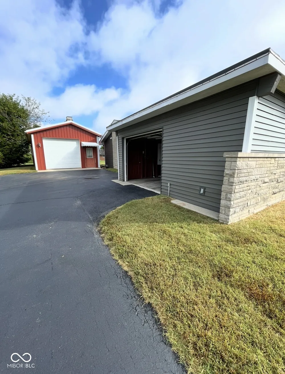 465 Manor Drive Seymour, IN 47274