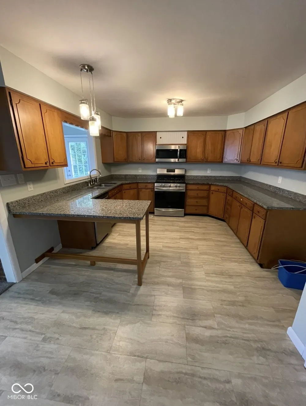 465 Manor Drive Seymour, IN 47274