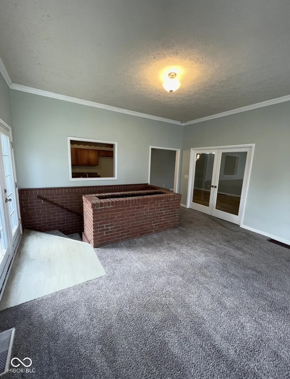 465 Manor Drive Seymour, IN 47274
