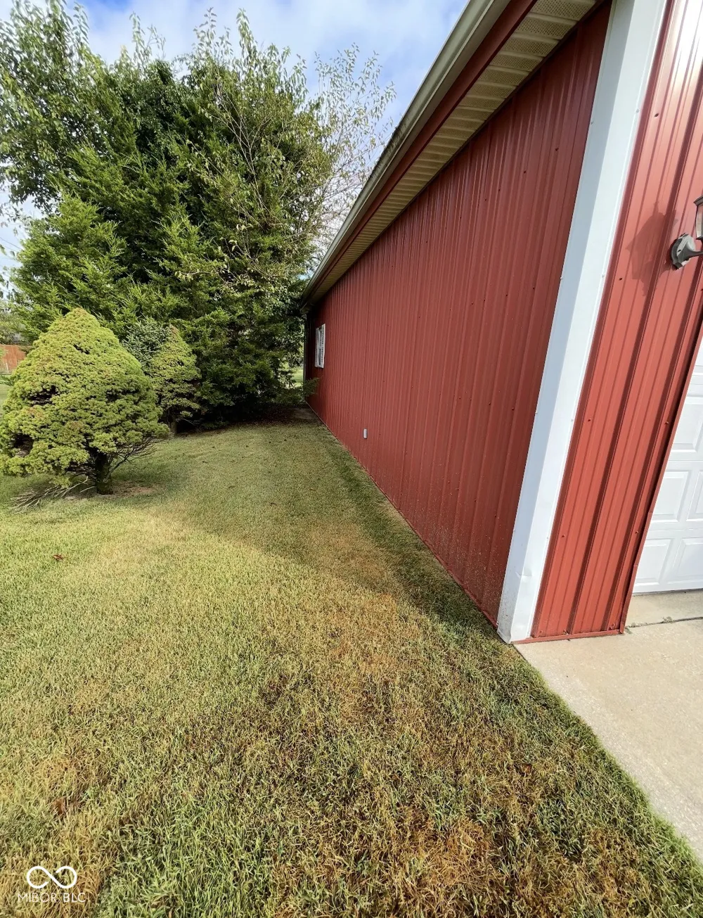 465 Manor Drive Seymour, IN 47274