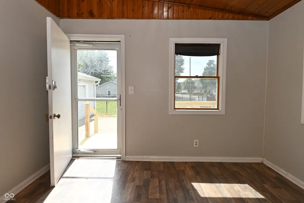 703 E Main Street Plainfield, IN 46168