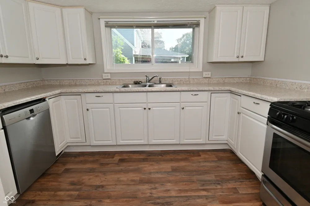 703 E Main Street Plainfield, IN 46168