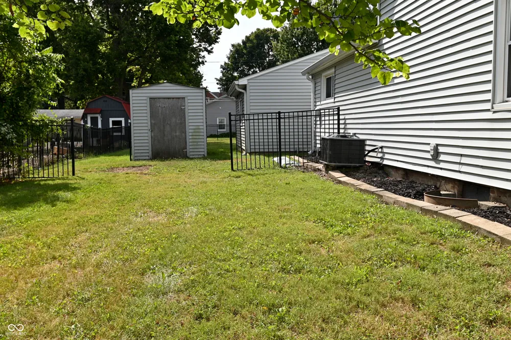 703 E Main Street Plainfield, IN 46168