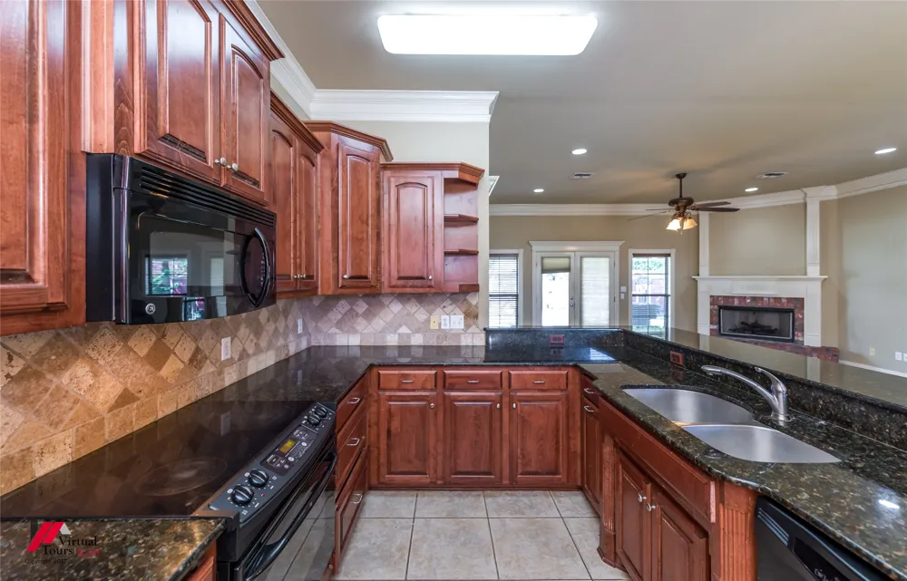 419 Half Moon Lane Bossier City, LA 71111