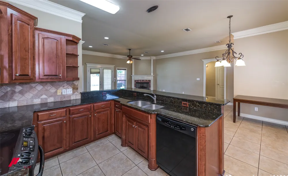 419 Half Moon Lane Bossier City, LA 71111