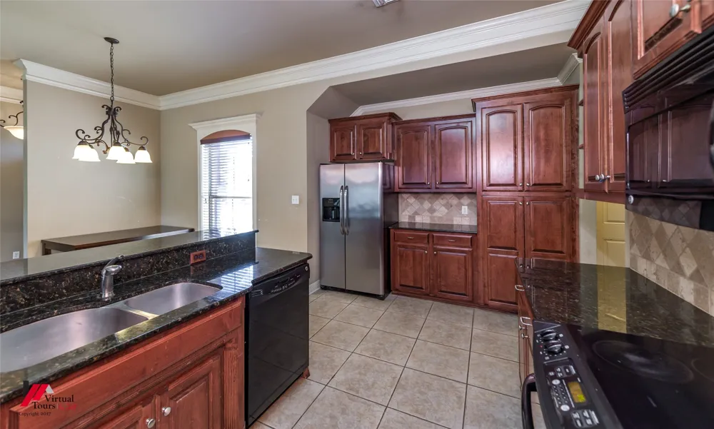 419 Half Moon Lane Bossier City, LA 71111