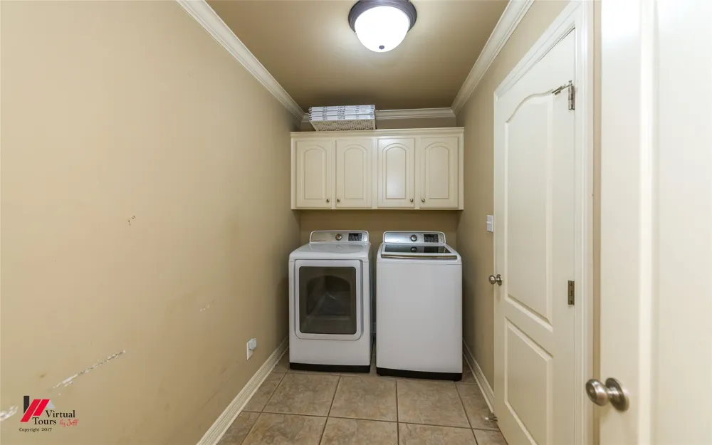 419 Half Moon Lane Bossier City, LA 71111