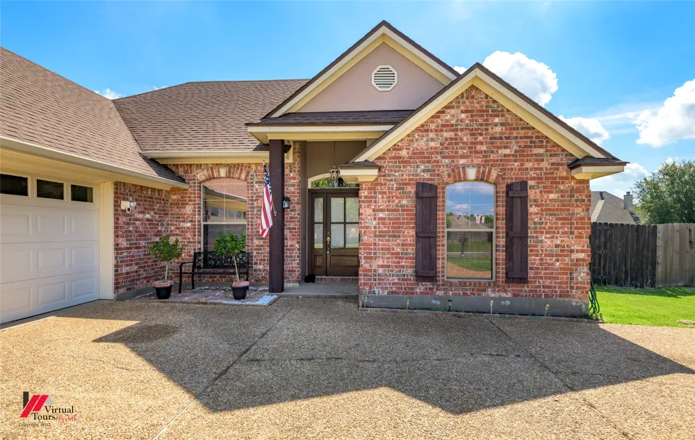 419 Half Moon Lane Bossier City, LA 71111