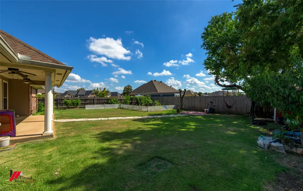 419 Half Moon Lane Bossier City, LA 71111
