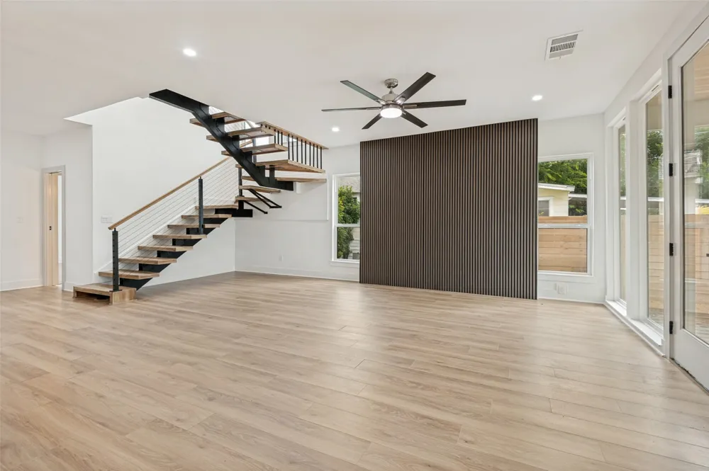 514 S Marlborough Avenue Dallas, TX 75208